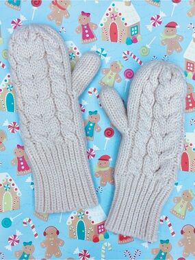 Gap Kids ❉ Cable Knit Cream Mittens Gloves